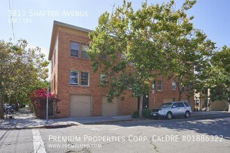 Building Photo - 3811 Shafter Ave
