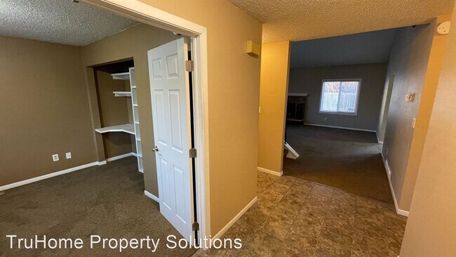 Building Photo - 4 br, 2 bath House - 21 Vail Circle