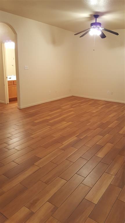 Foto del edificio - 2808 Southampton Way