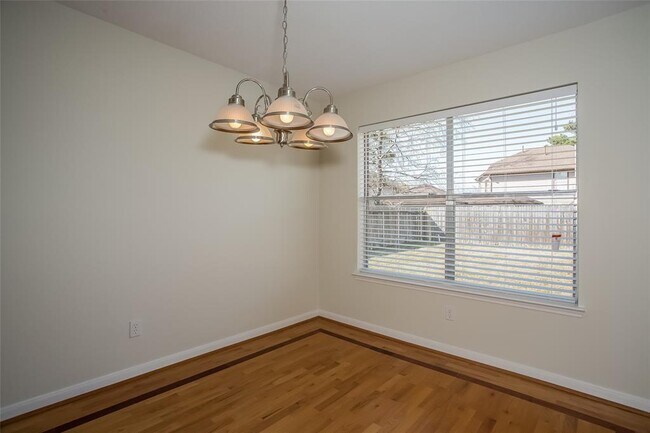 Building Photo - 3839 Woodlace Dr