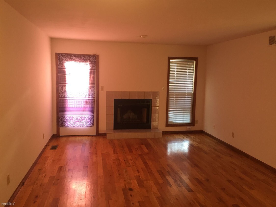 3548 SW Atwood Ave, Topeka, KS 66614 House Rental in Topeka, KS