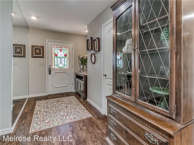 Building Photo - 3 br, 3 bath House - 3601 Maple Ridge Court