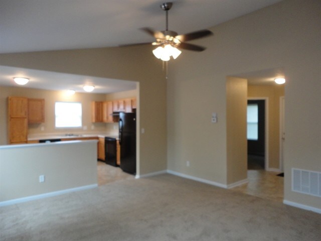 Building Photo - 5684 W Bedrock Road