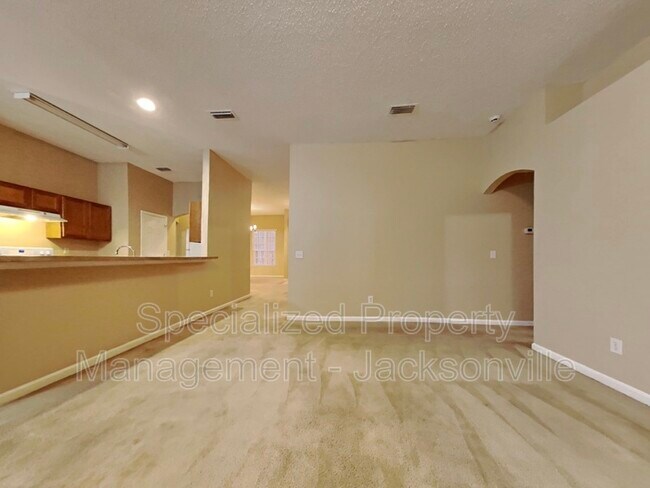 Foto del edificio - 11763 Raindrop Rd