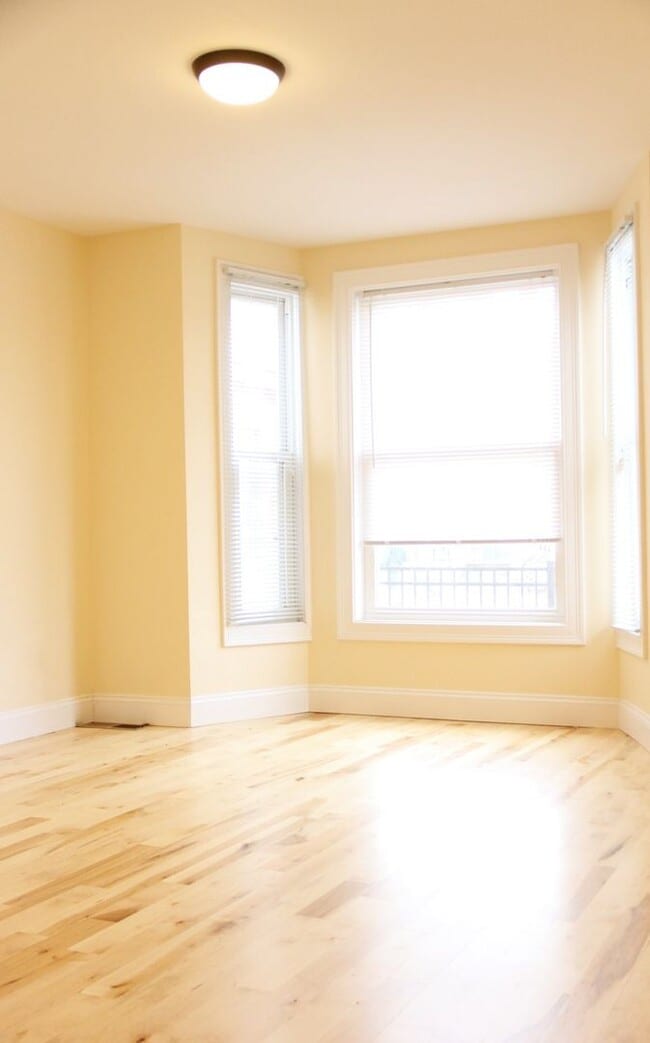 Photo - 160 North St Apartment
