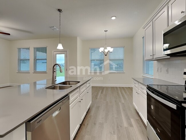 Building Photo - 1265 Heavenly Dr