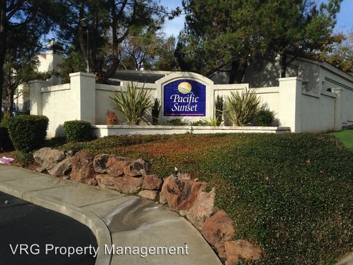 Primary Photo - 102 Beachcomber Dr E