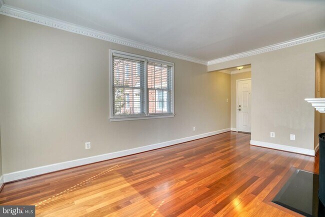 Foto del edificio - 1209 N Pitt St