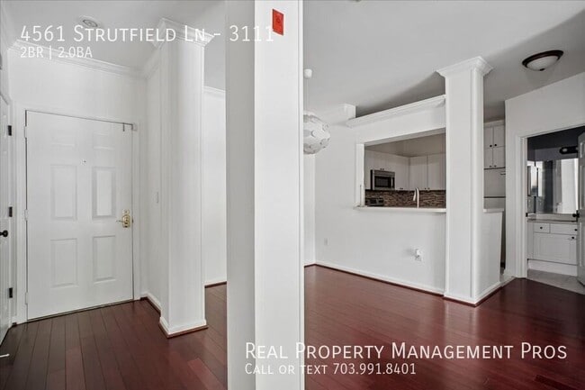 Building Photo - 4561 Strutfield Ln