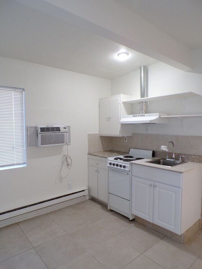 Foto del edificio - 6289 Smoketree Ave