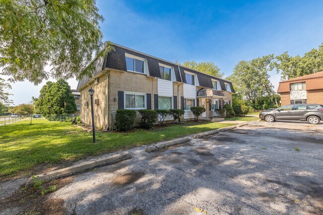 Building Photo - 11962 S Kildare Ave