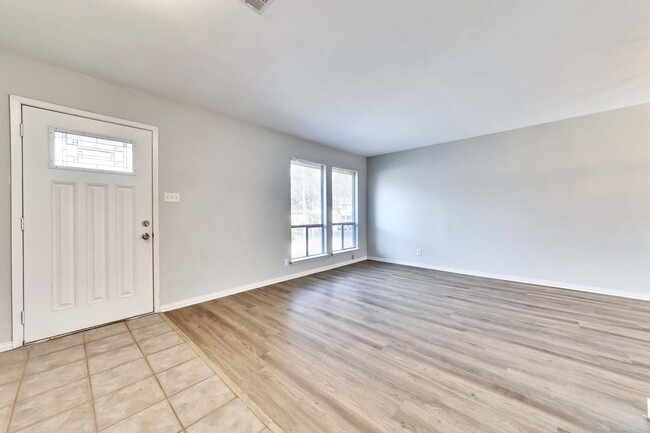 Foto del edificio - Great 4/2 in North Austin