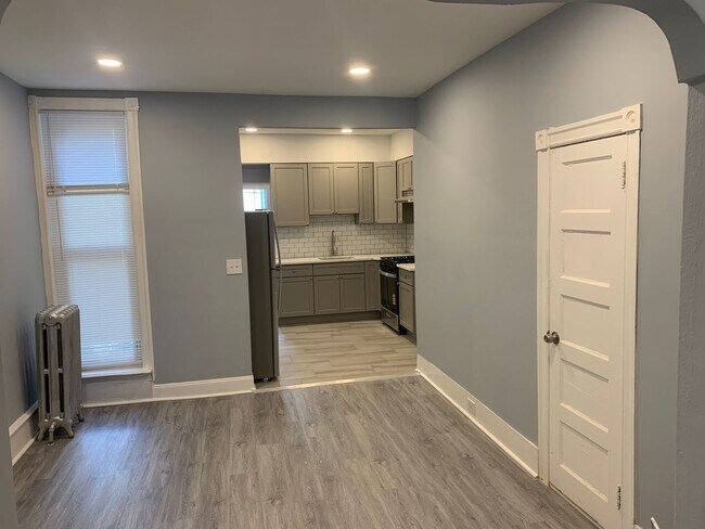 Foto del edificio - Spacious 3 Bed, 1.5 Bath Home – $1,795/Mon...