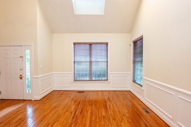 Foto del edificio - 2507 N Whittmore St