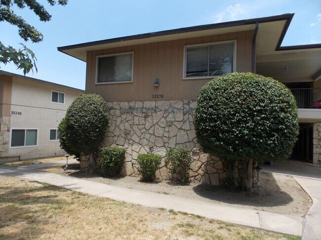 Foto del edificio - 25276 Barton Rd