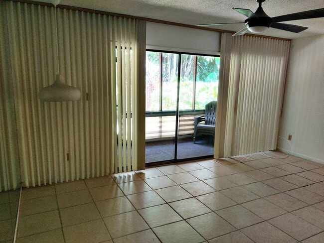 Photo - 1002 E Michigan St Apartment