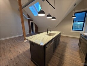 Building Photo - 100 Buckley Rd