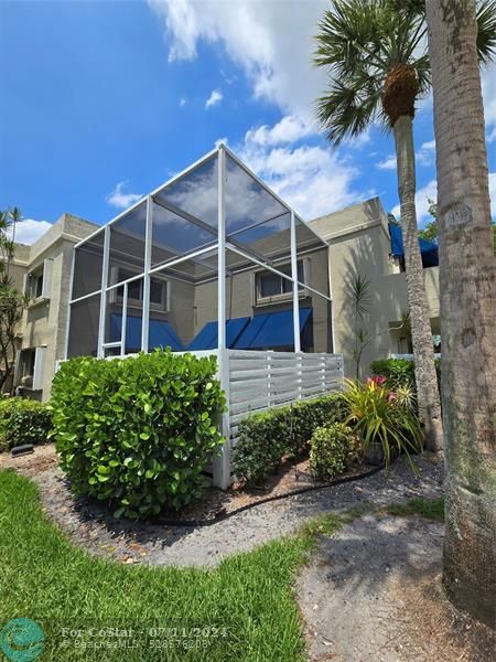 Building Photo - 514 NW 97th Ave