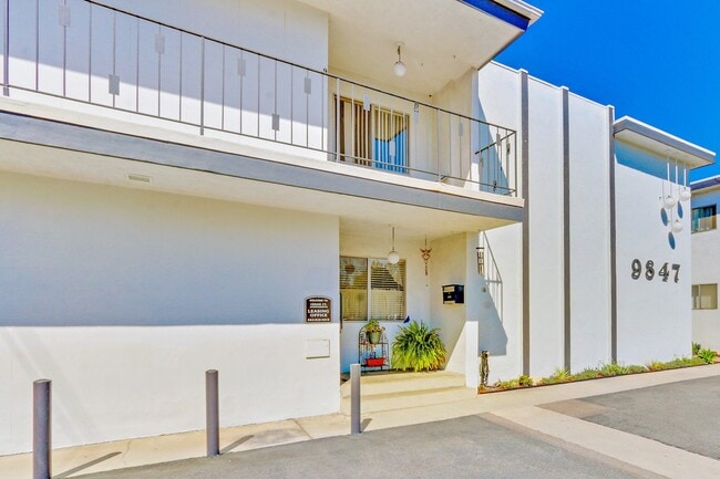 Leasing Office - Cedar Court Apartments