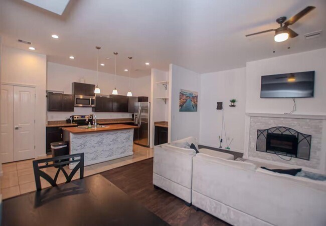 Foto del edificio - 3112 Clay St
