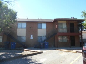 Building Photo - 12842 Dorado Dr SE