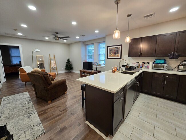 Foto del edificio - 3412 Hamilton St