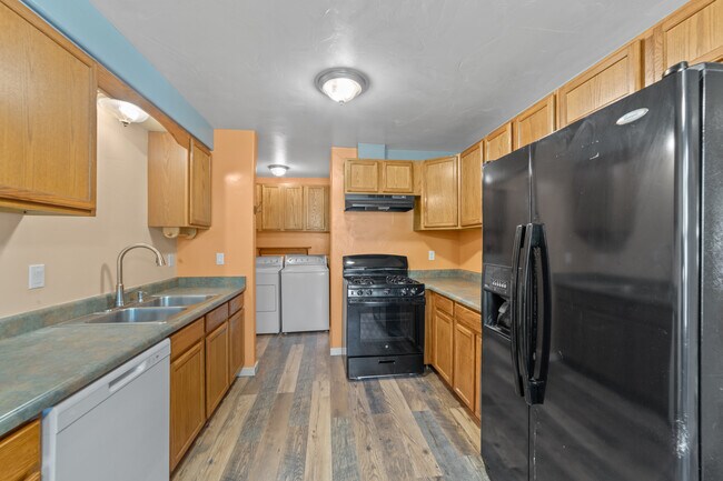 Building Photo - 297 Riversands Dr