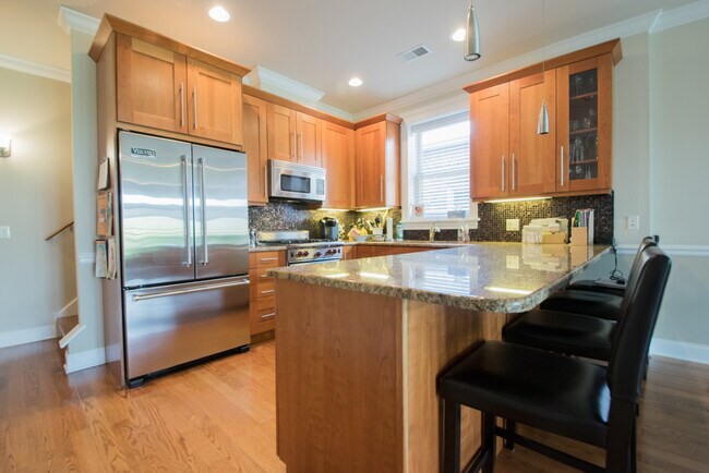Foto del edificio - 4712 N Beacon St