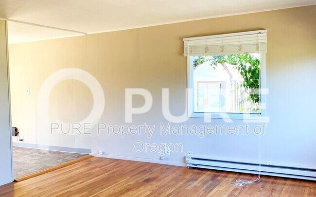 Foto del edificio - 8222 NE Webster St.