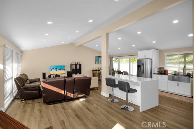 Foto del edificio - 11442 Foster Rd