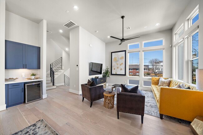 Foto del edificio - 3515 Hutchins St