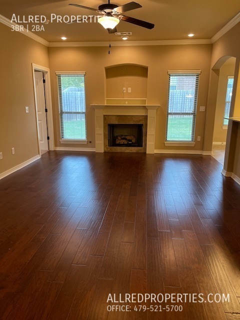 Building Photo - 3556 Country Meadow