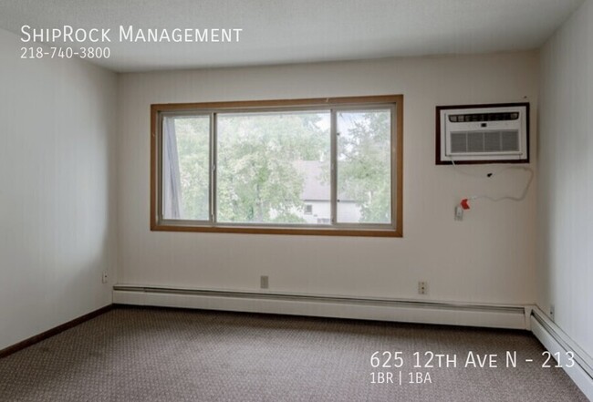 Foto del edificio - 625 12th Ave N