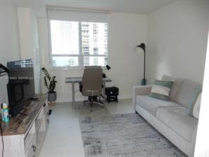 Building Photo - 816 Brickell Key Dr