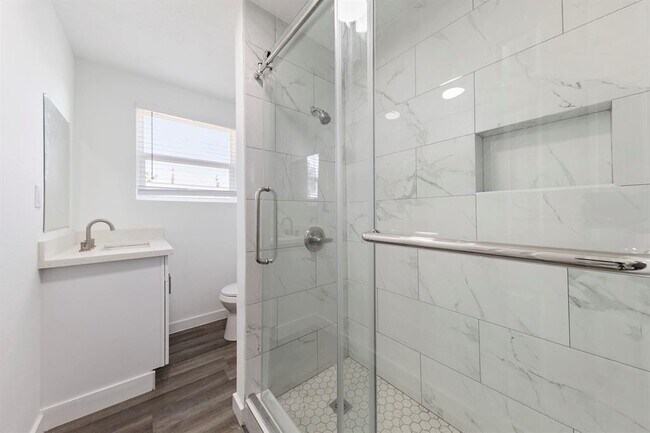 Foto del edificio - 710 38th St