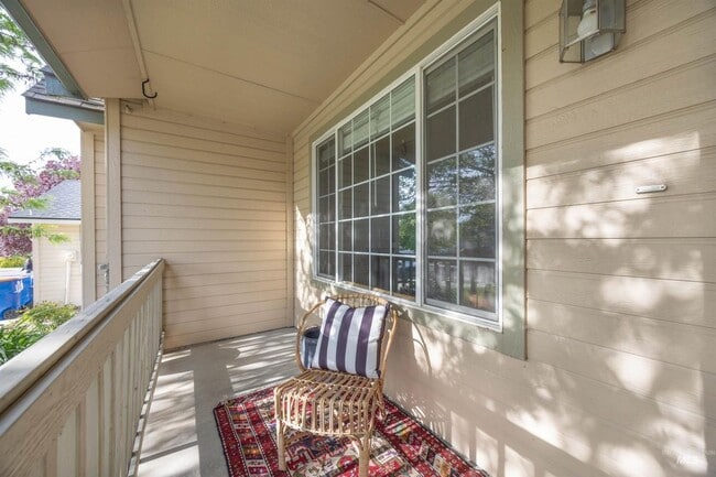 Building Photo - 6512 S Lone Tree Way