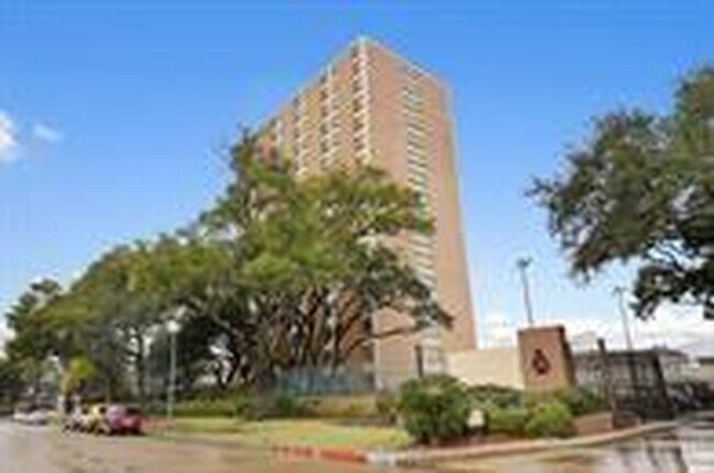 Foto del edificio - 7510 Hornwood Dr