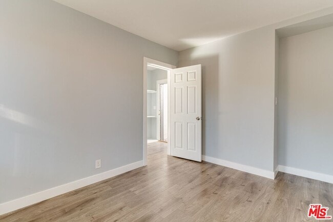 Foto del edificio - 11472 Ventura Blvd