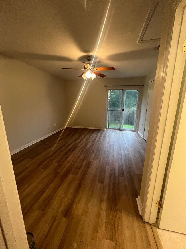 Foto del edificio - 2510 Mar Ct