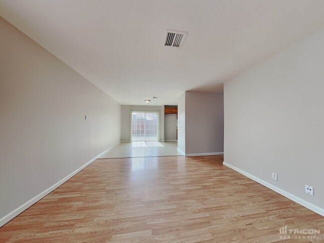 Building Photo - 145 Boggs Ct
