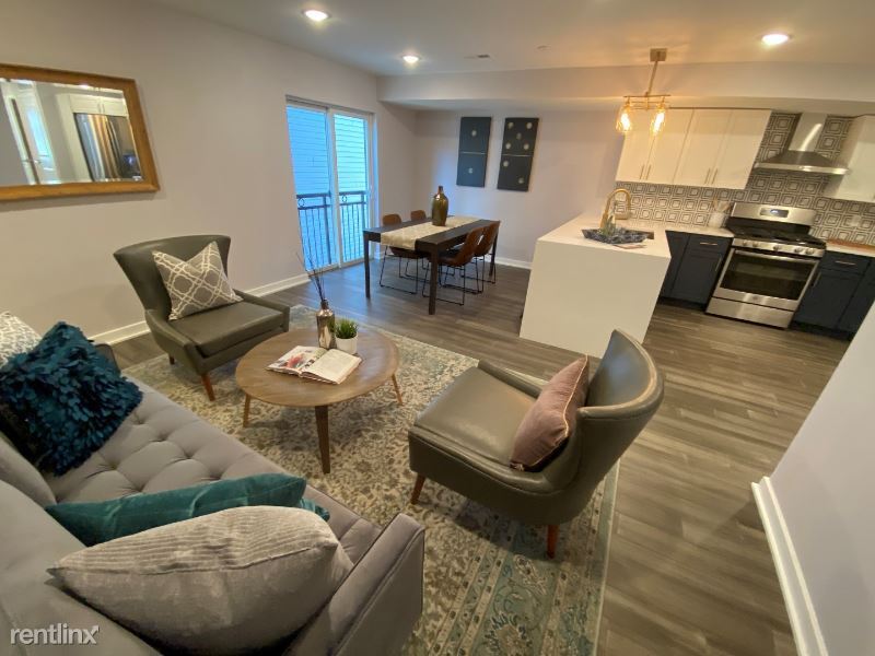 Foto principal - 3 br, 3 bath Townhome - 2006 Brown St