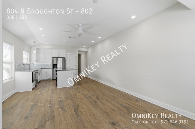 Foto del edificio - 804 N Broughton St
