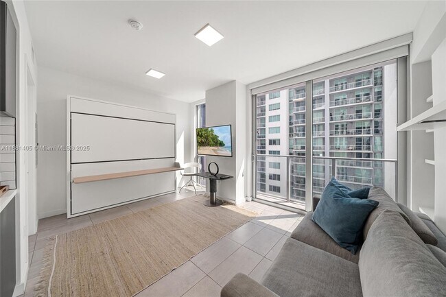 Foto del edificio - 227 NE 2nd St