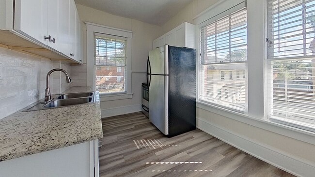 Photo - Copeland Street Duplexes Apartment