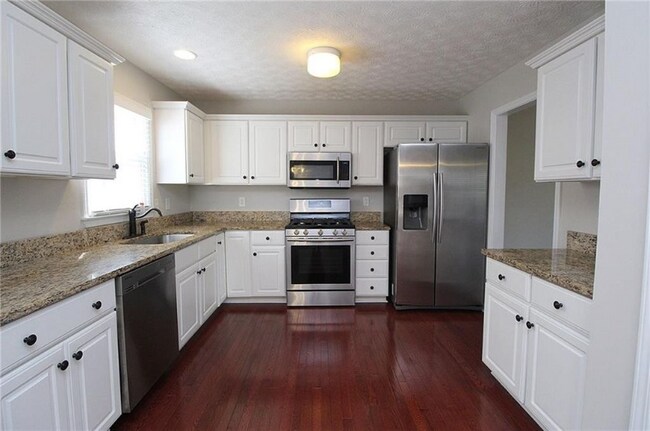 Building Photo - 201 Garrison Dr