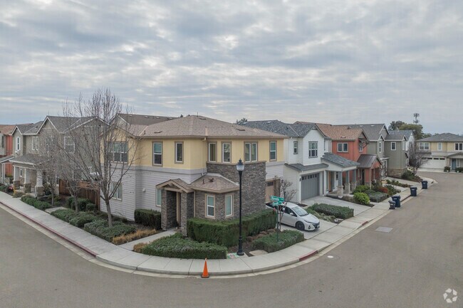 Alternate Exterior - 2051 Rovello Loop