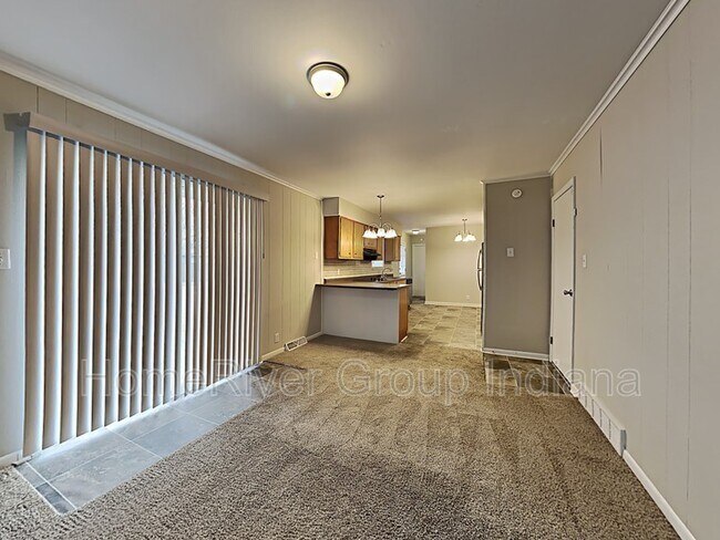 Building Photo - 1303 Roseway Dr