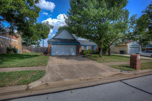 Foto del edificio - 4309 Oldfield Dr