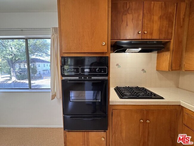 Foto del edificio - 4168 Brunswick Ave