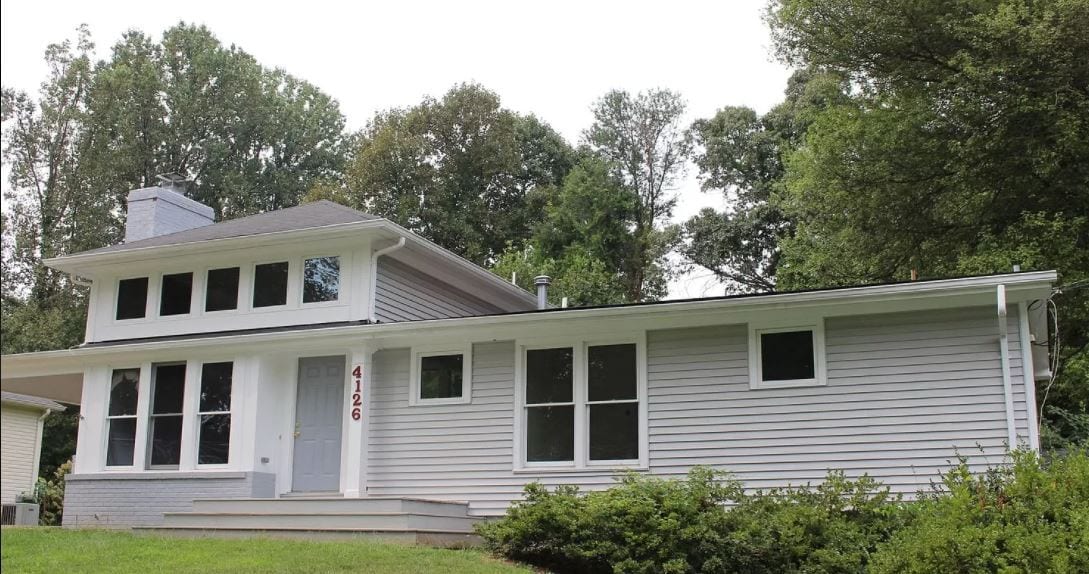 Primary Photo - 4126 Maple Ave